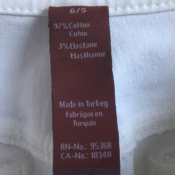 NWOT Olsen Ladies white straight leg jeans sz 6/S, 32” inseam perfect condition - Picture 5 of 13